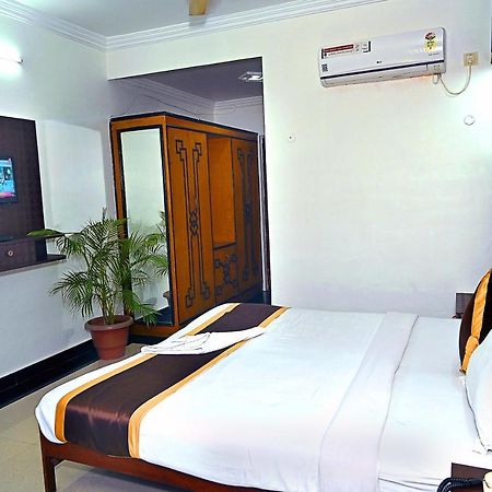 Hotel Rajhans International Bhāgalpur Exterior foto