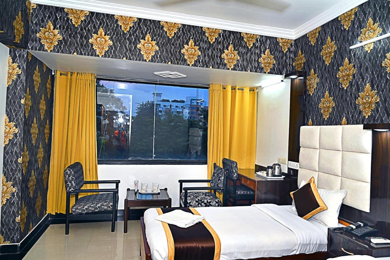 Hotel Rajhans International Bhāgalpur Exterior foto