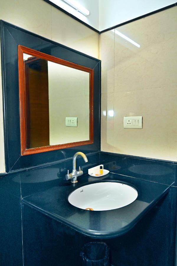 Hotel Rajhans International Bhāgalpur Exterior foto