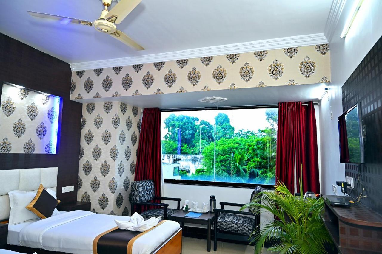 Hotel Rajhans International Bhāgalpur Exterior foto