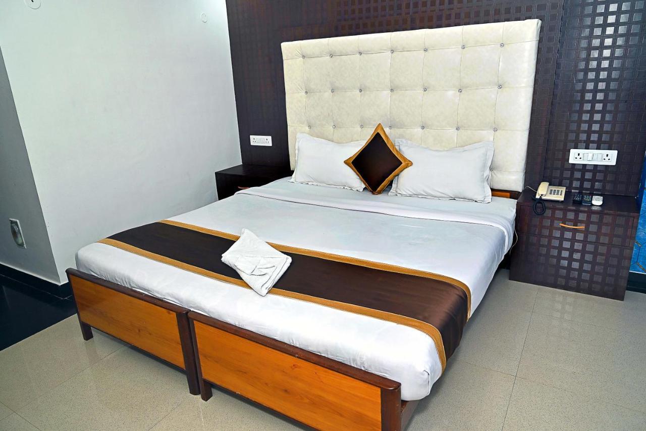 Hotel Rajhans International Bhāgalpur Exterior foto