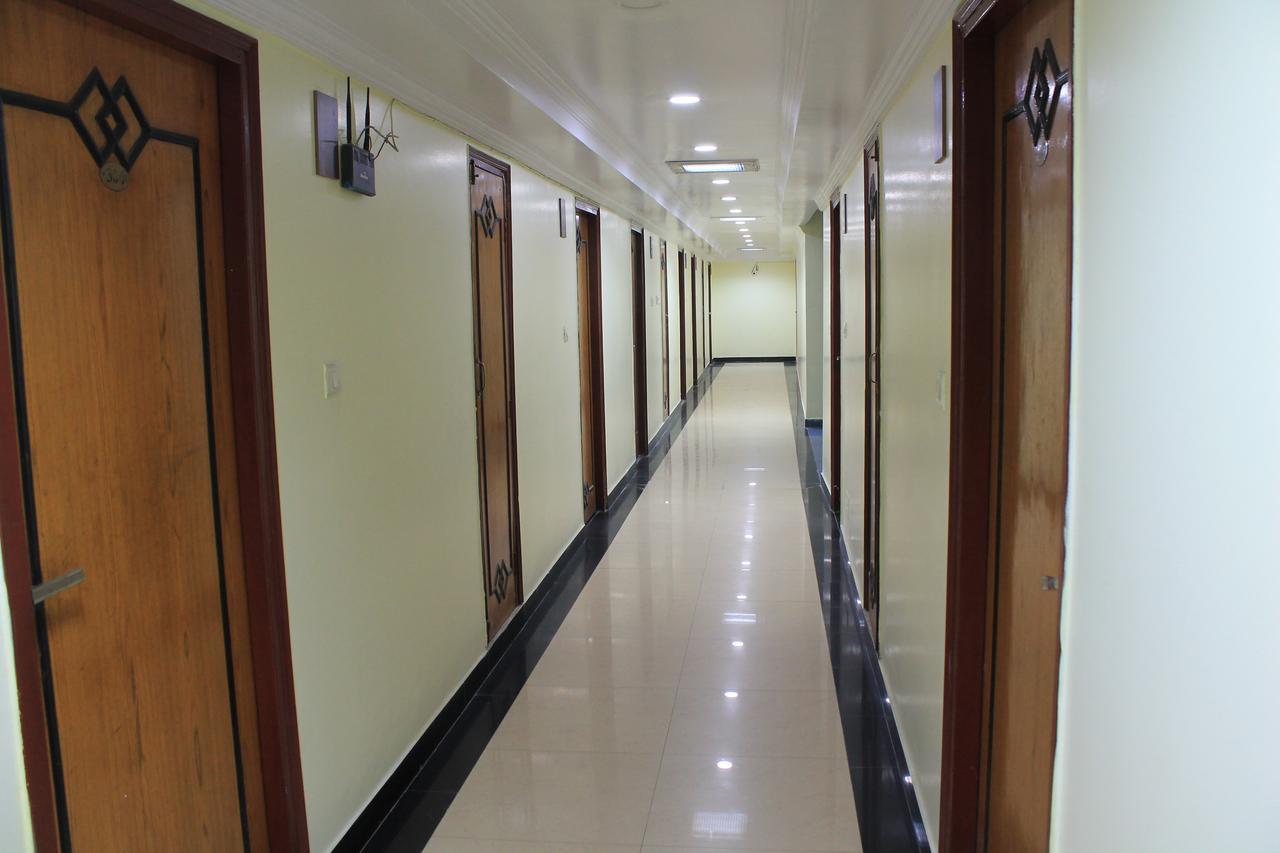 Hotel Rajhans International Bhāgalpur Exterior foto